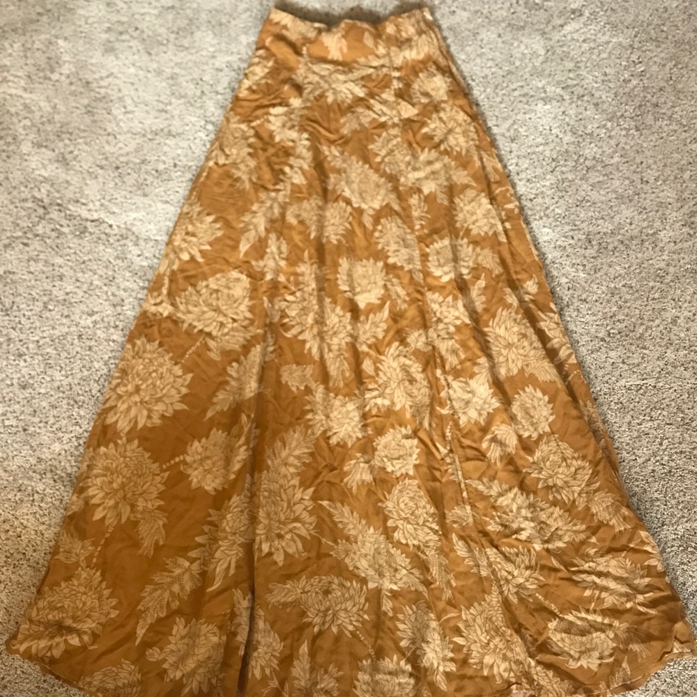 Novella Royale Susi Maxi skirt Gold Dahlia